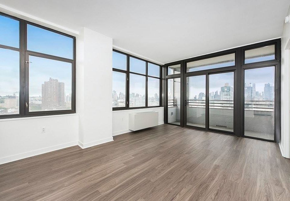 1st image of 424 Bedford Ave APT 12A