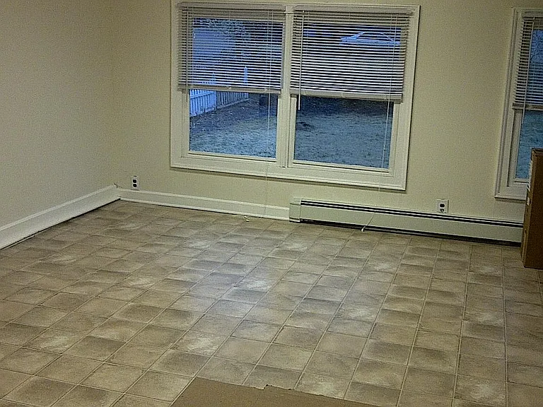409 W Lincoln Ave — Photo 7