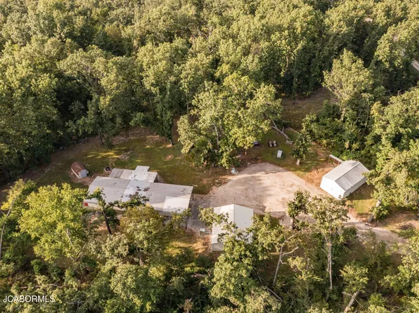 23459 Canfield Ln, Warsaw, MO 65355