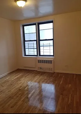 Rented by AYD Realty Inc | media 8