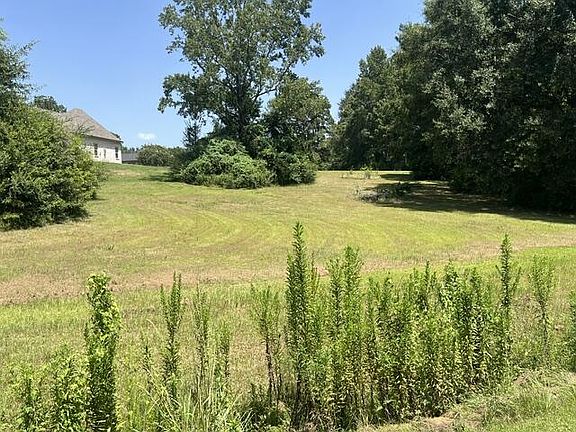 3rd image of 30 Post Oak Rd
