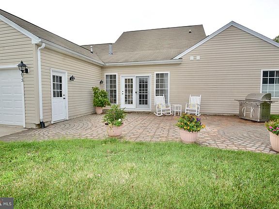 4th image of 29673 Charles Dr