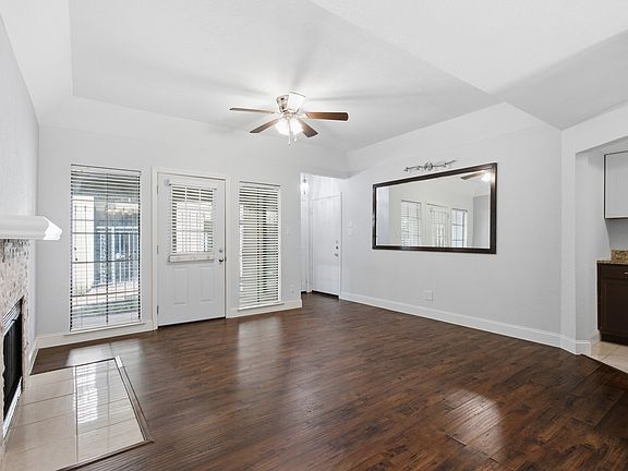 5th image of 3105 San Jacinto St APT 108