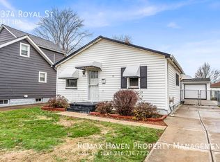 5374 Royal St, Maple Heights, OH