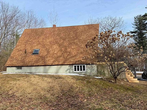 3rd image of 21 Hoadley Road