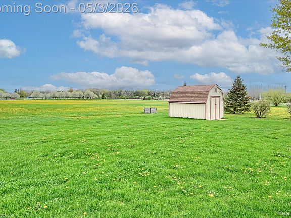 3rd image of 6080 Shattuck Rd