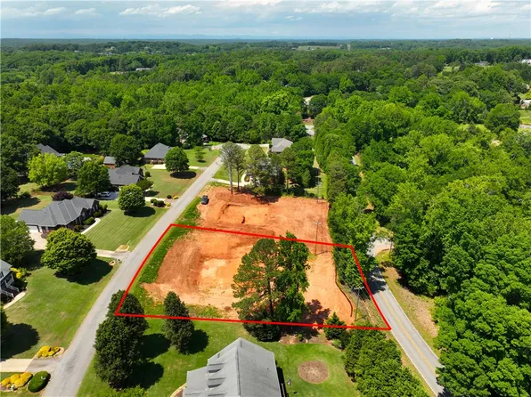 108 Pinion Ln, Anderson, SC 29621