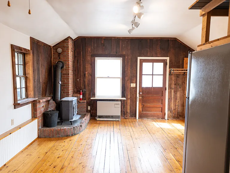 481 Sand Rd — Photo 5