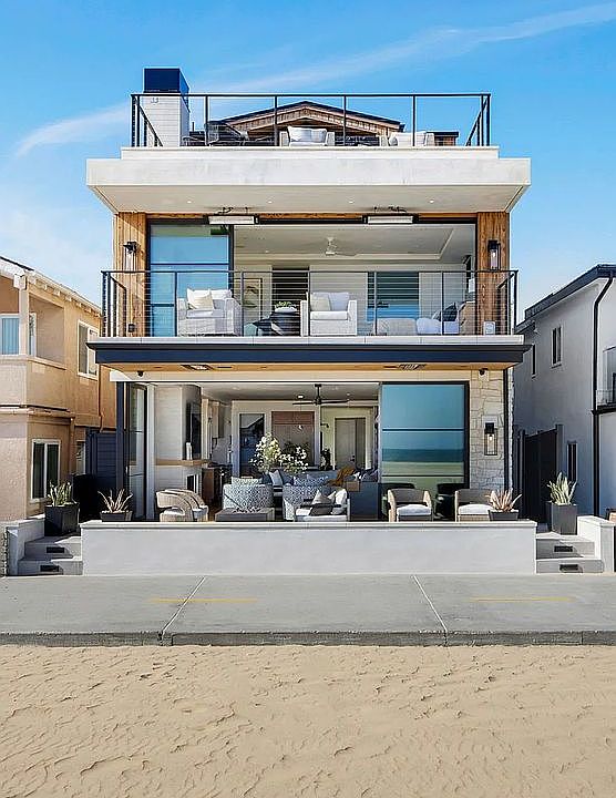 1st image of 1802 W Oceanfront