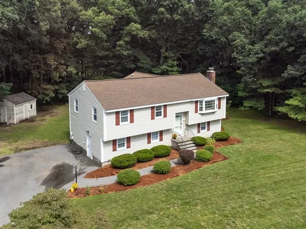 20 Passaconaway Dr, Billerica, MA 01821