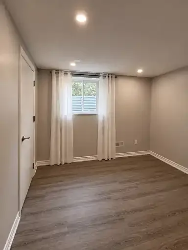 745 Downie St #1A — Photo 8