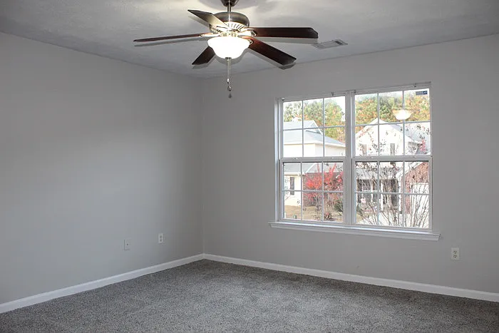 620 Goodale Ln — Photo 32