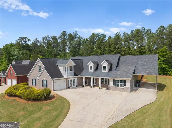 635 Shoals Trl, Dallas, GA 30132