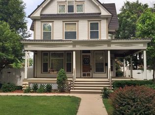 508 N 7th St, Garden City, KS 67846