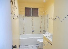 3rd image of 1204 W Calle De Cobre