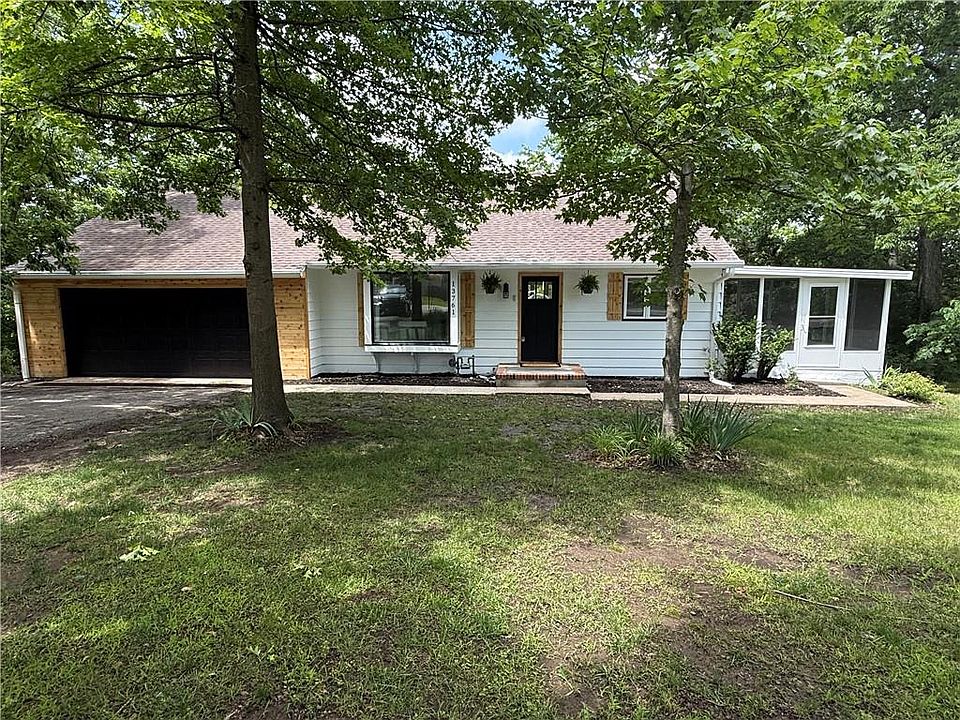 1st image of 13761 Lookout Dr