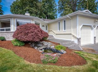 8067 Kispiox Rd, Blaine, WA 98230