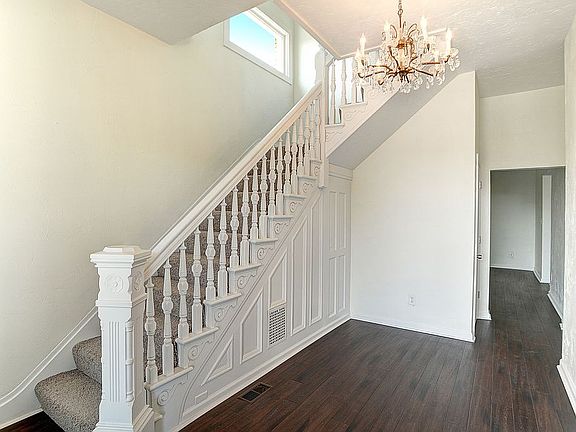 Foyer and staircase