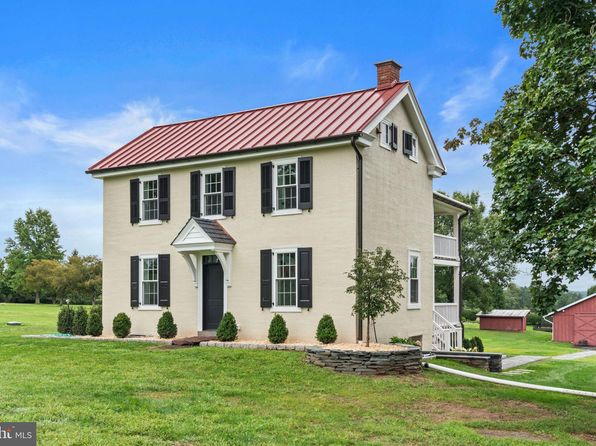 1121 Deer Run Rd