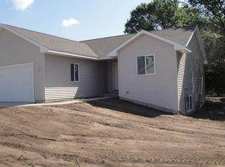 2428 La Salle St, Eau Claire, WI 54703