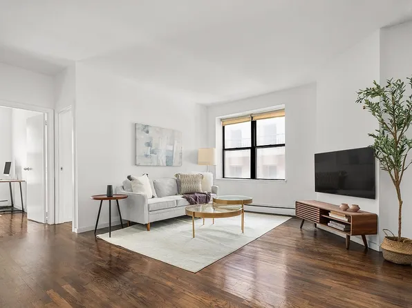 14 Prince St APT 4C, New York, NY 10012