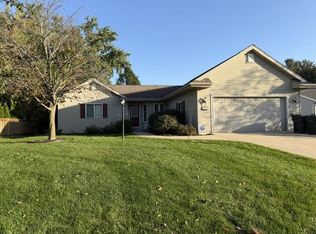 501 Garrison DRIVE, Lake Geneva, WI 53147