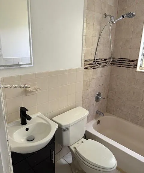 1027 Euclid Ave #5A — Photo 6