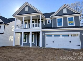 111 Summerhill Dr, Mooresville, NC 28115