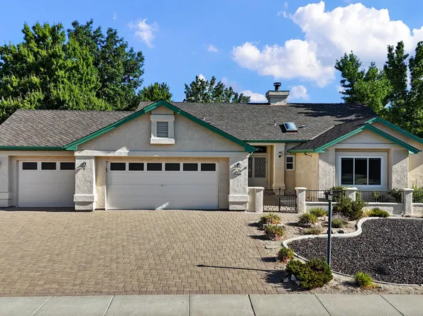 1216 Pleasantview Dr, Gardnerville, NV 89460