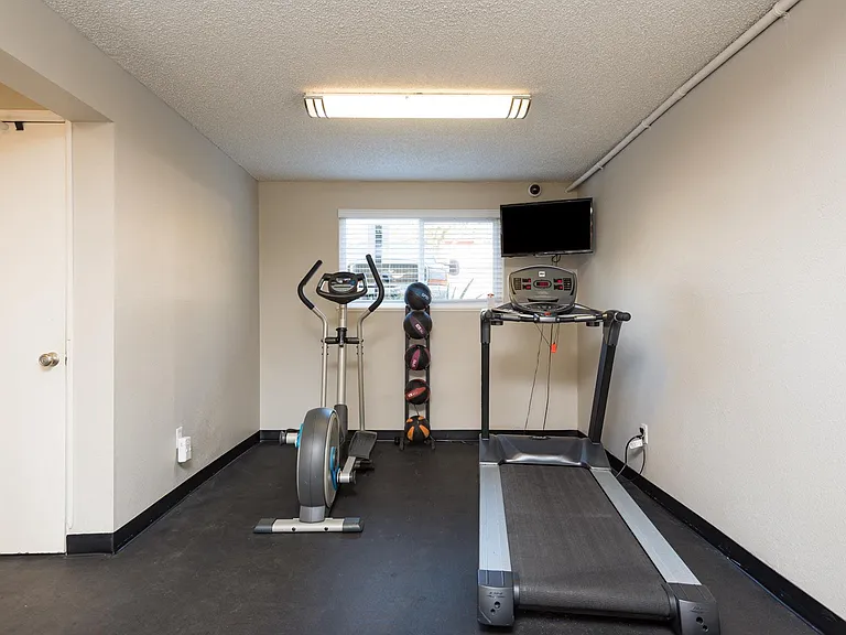 Oak Grove Fitness Center