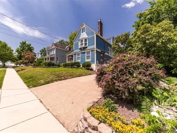 2607 Oakview Ter, Saint Louis, MO 63143