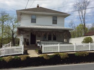 316 N Hanover St, Hershey, PA 17033