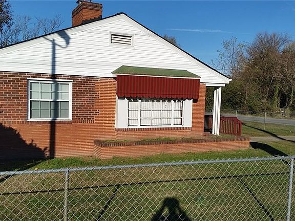 2nd image of 1600 Broad Rock Blvd