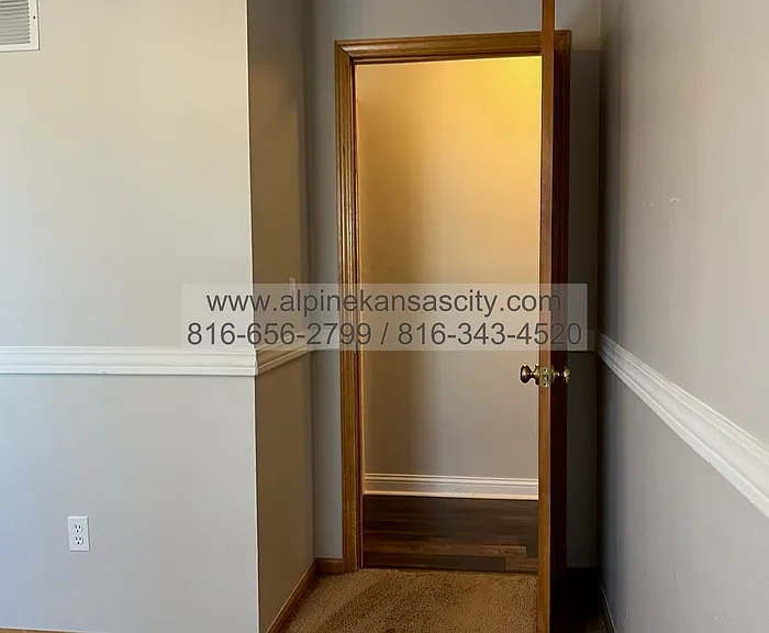 8116 NW 80th St — Photo 34