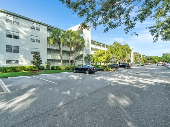2505 Antigua Terrace #E3, Coconut Creek, FL 33066