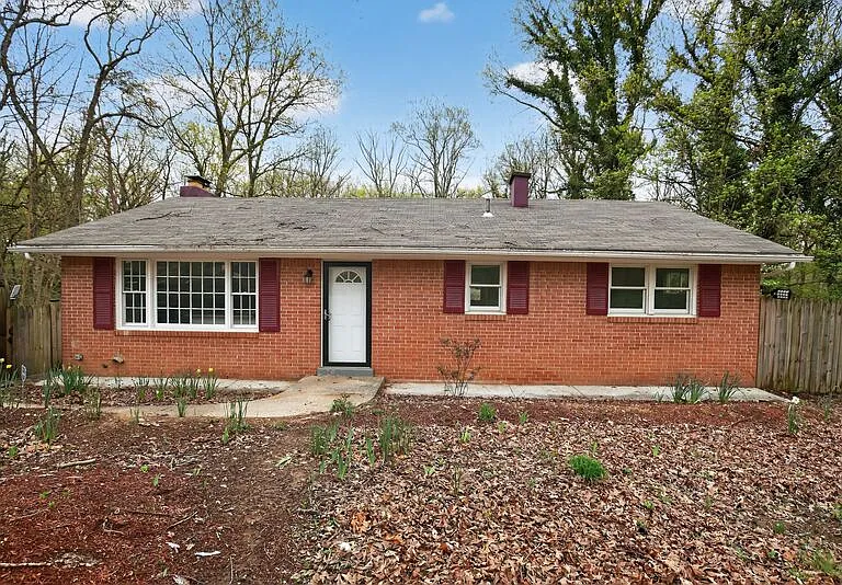 8512 Rose Marie Dr — Photo 15