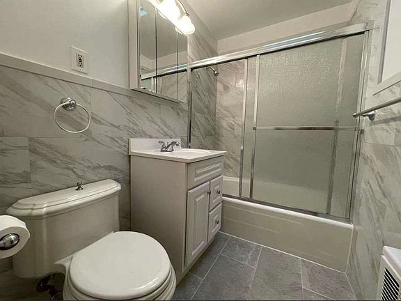 3rd image of 35-24 32nd St #3A
