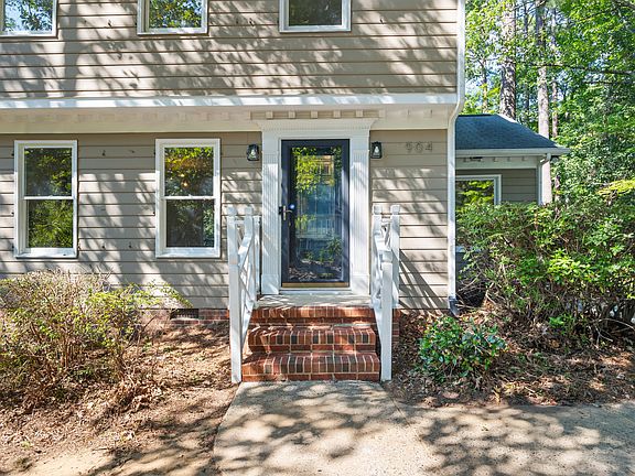 5th image of 4904 Fortunes Ridge Dr