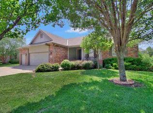 641 N Woodstone Dr, Andover, KS 67002