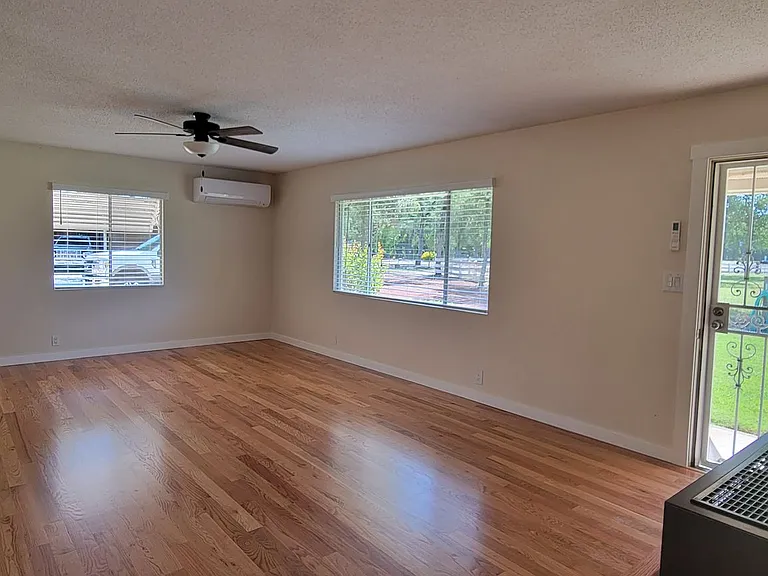8171 Deschutes Rd — Photo 6