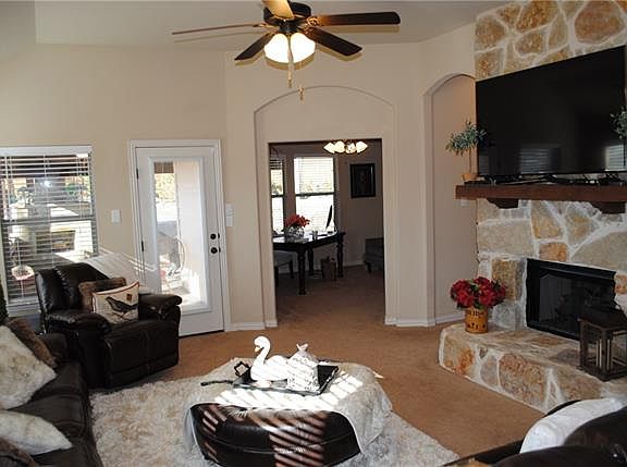 3rd image of 2101 Gregory Creek Dr