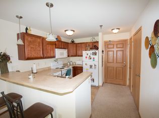 805 Tanglewood Dr #8902431, Deforest, WI 53532