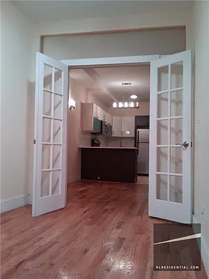 Rented by Highline Residential | media 27