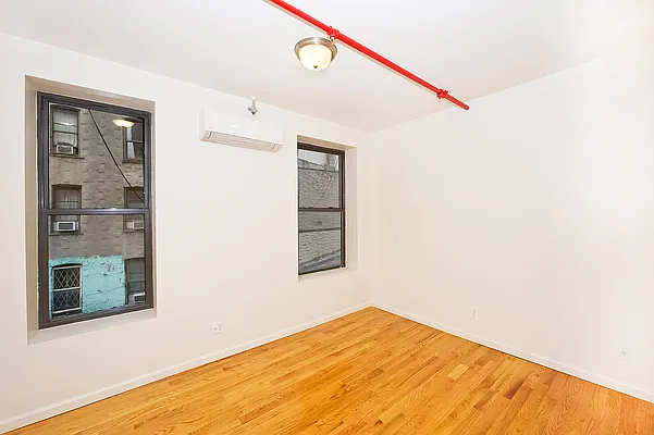 Rented by DYNY Inc | media 25