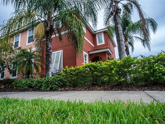 4th image of 801 Las Fuentes Dr