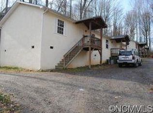 7 & 15 Stucco Rd, Waynesville, NC 28786