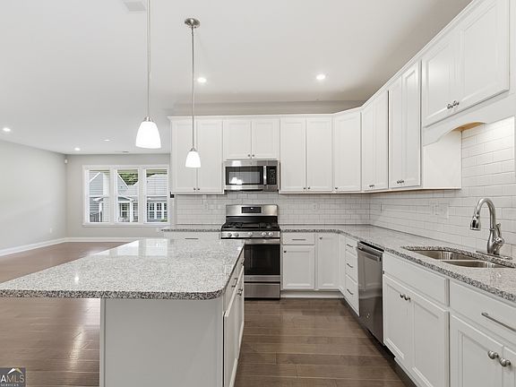 2nd image of 210 Balsam Dr