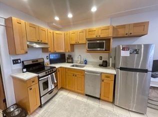 26 Irving St APT 1, Boston, MA 02114