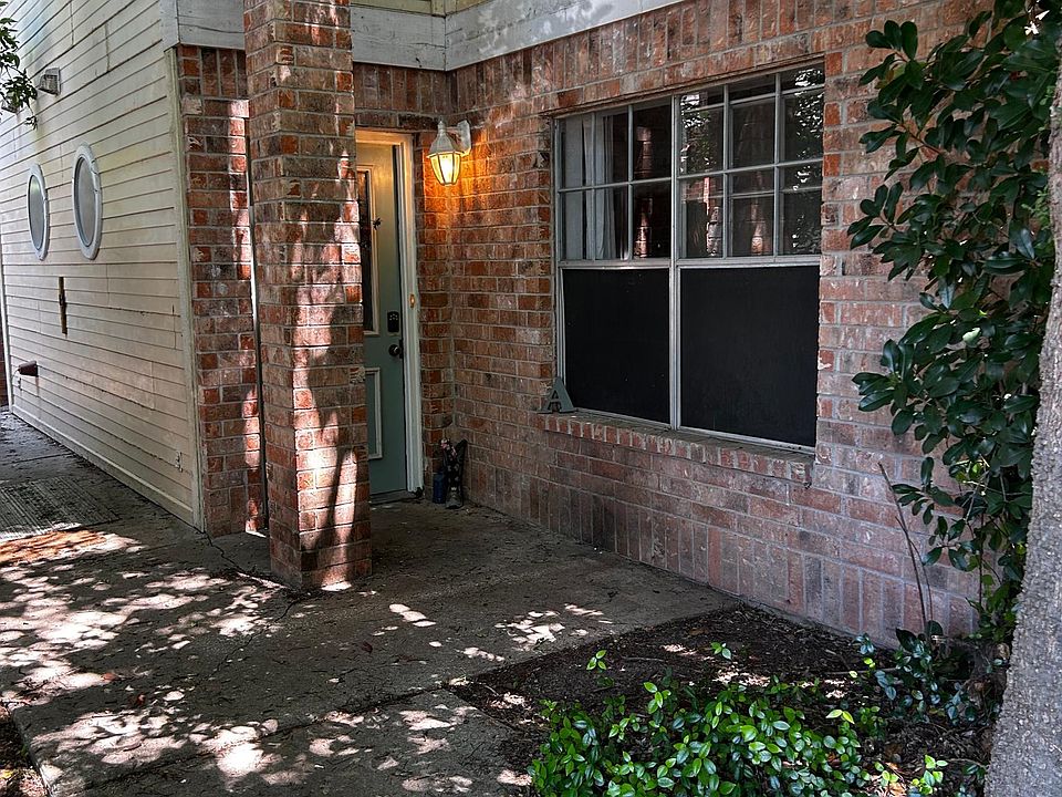 1st image of 2008 Kirksey Dr APT A