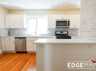 52 Blenford Rd, Brighton, MA 02135